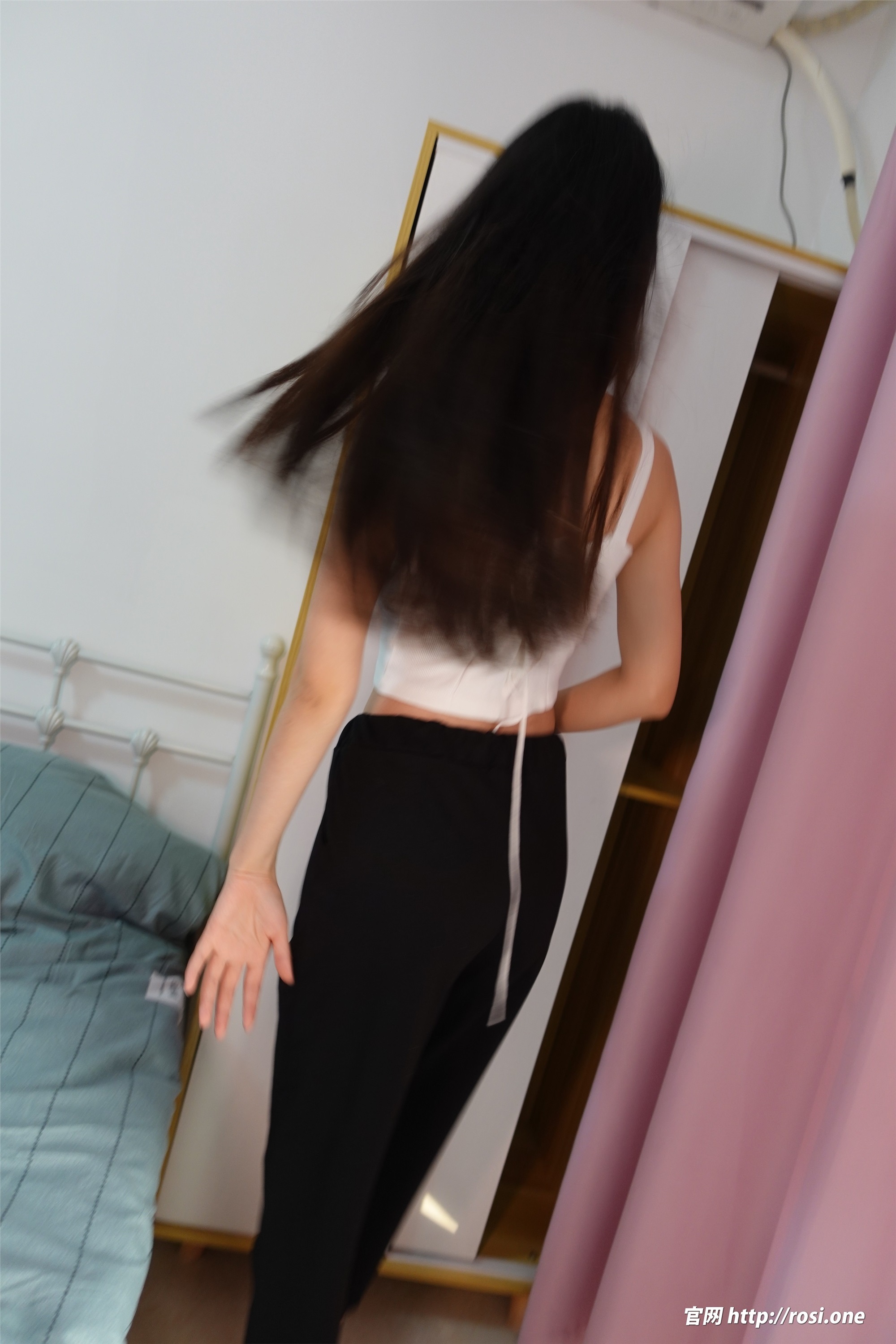 ROSI写真 2022.05.07 NO.3806